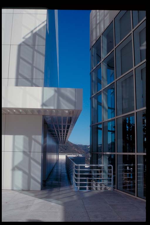 View N between North Bldg & Auditorium
