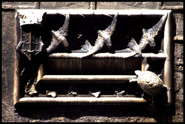 Mailbox in the Gothic Quarter, Barcelona